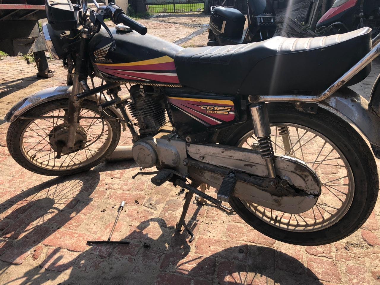 Honda CG125 petrol before conversion